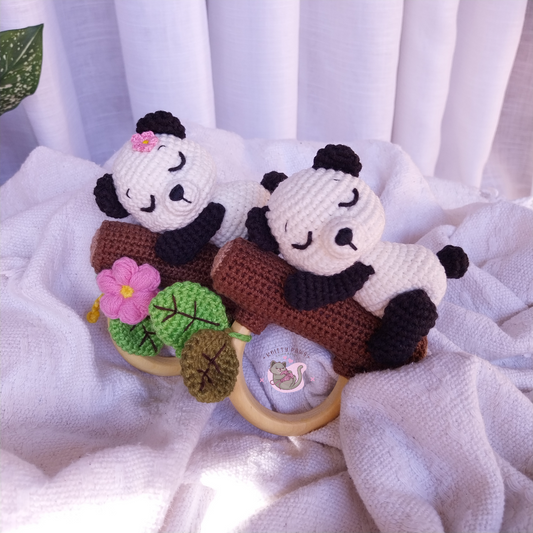 2-in-1 Panda Rattle Pattern